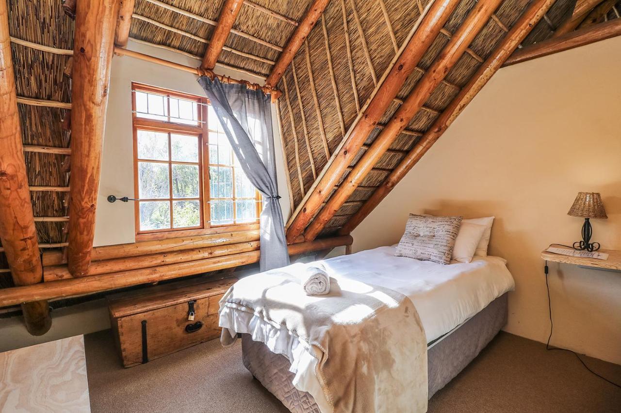Swallows Nest Laingsburg Bagian luar foto